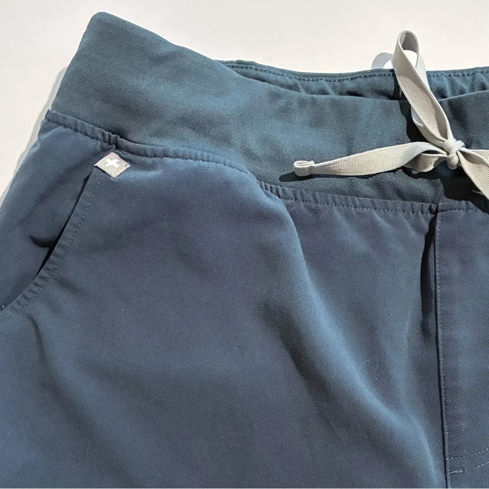 Figs Women's Scrub Set in Slate Blue